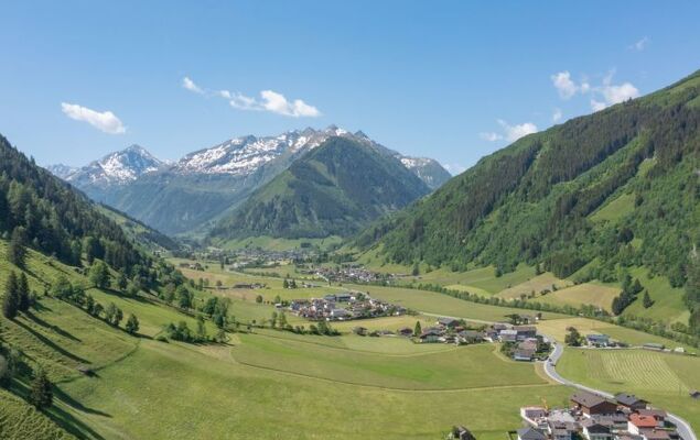 Schönblick Mountain Resort - Photo 2